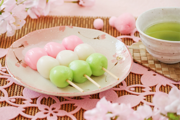 ひな祭りに食べたい！伝統のお菓子＆人気のお菓子10選