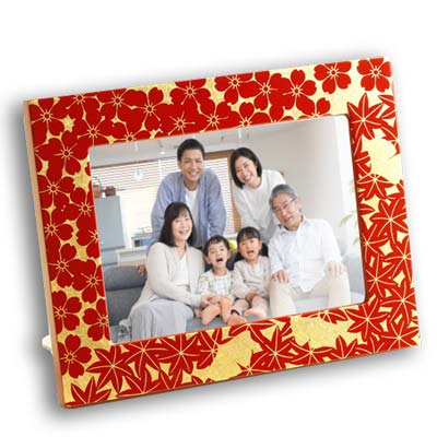 「家族のつながりを感じる」米寿のプレゼントは、山田平安堂のフォトフレーム
