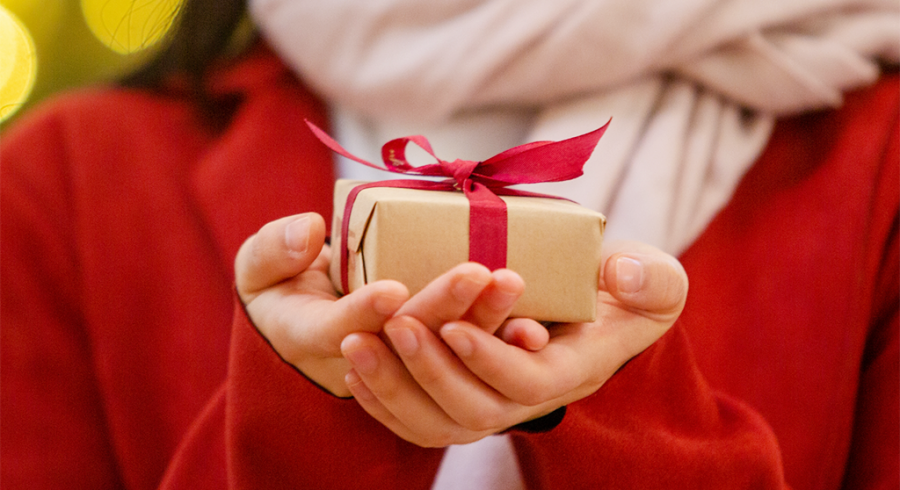 【完全版】女性が喜ぶクリスマスプレゼント26選！実用的＆センスの良いギフトを紹介